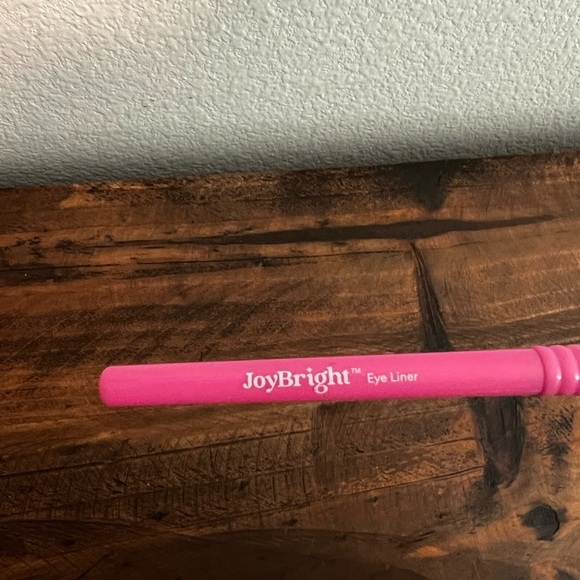 NEW! Joy Bright by Ulta Beauty Make-Up Bundle + Make-Up Bag. - Picture 13 of 15